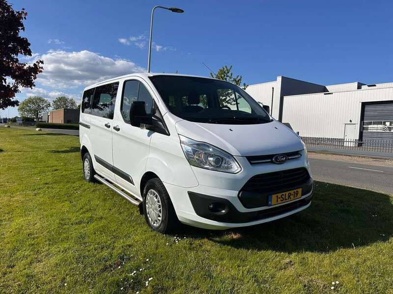 Wit Gebruikt 2013 Ford Transit Custom Stationwagen | € 13.431 - Afbeelding 1/4