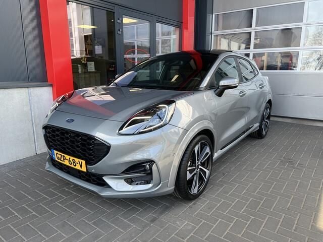 Grijs Gebruikt 2021 Ford Puma ST-Line X SUV | € 24.450 (Iets duurder) - Afbeelding 1/4