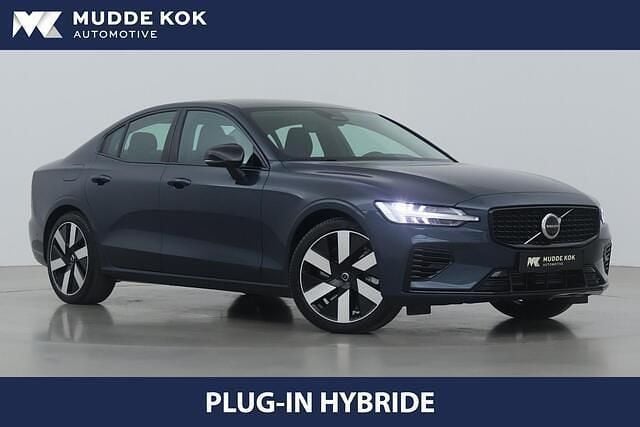 Blauw, metallic lak Nieuw 2025 Volvo S60 Plus Sedan | € 44.700 - Afbeelding 1/4