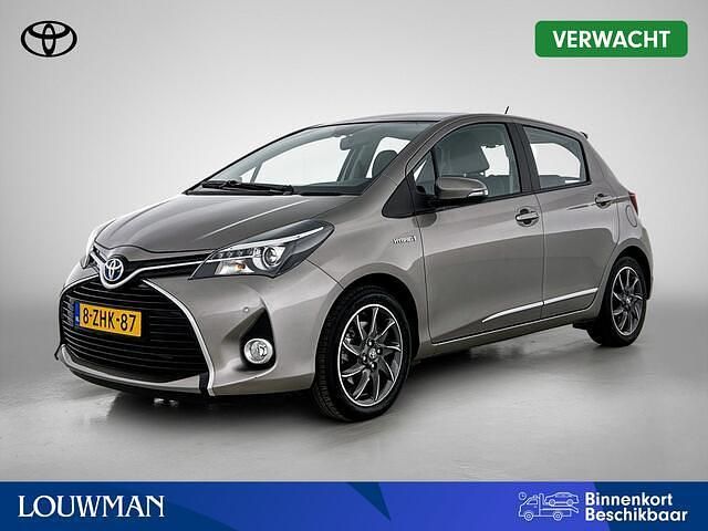Bruin metallic Occasion 2015 Toyota Yaris Hatchback | € 14.900 (Eerlijke prijs) - Afbeelding 1/4
