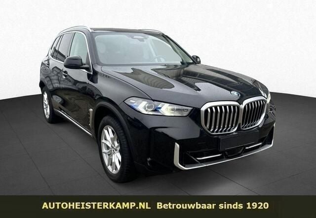 Zwart Gebruikt 2024 BMW X5 SUV | € 107.950 - Afbeelding 1/4