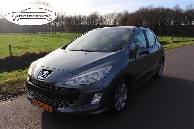 Grijs (metallic) Occasion 2008 Peugeot 308 Hatchback | € 1.250 (Goede deal) - Afbeelding 1/4