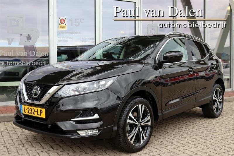 Zwart Gebruikt 2021 Nissan Qashqai N-Connecta SUV | € 23.815 (Goede deal) - Afbeelding 1/4