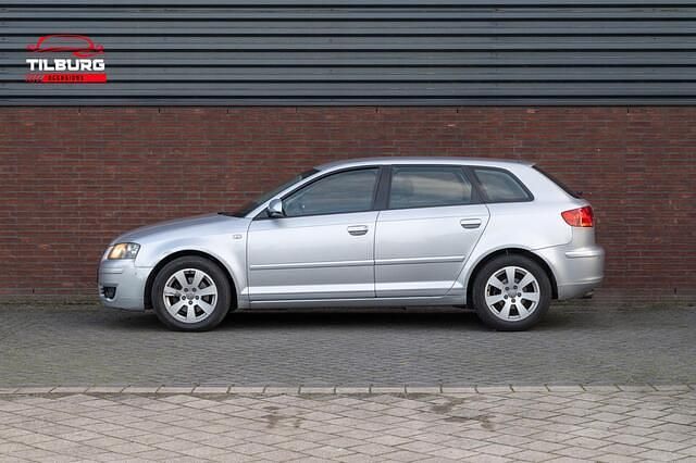 Occasion Audi A3 Sportback Attraction 150 PK (110 kW) 2004 Grijs Hatchback