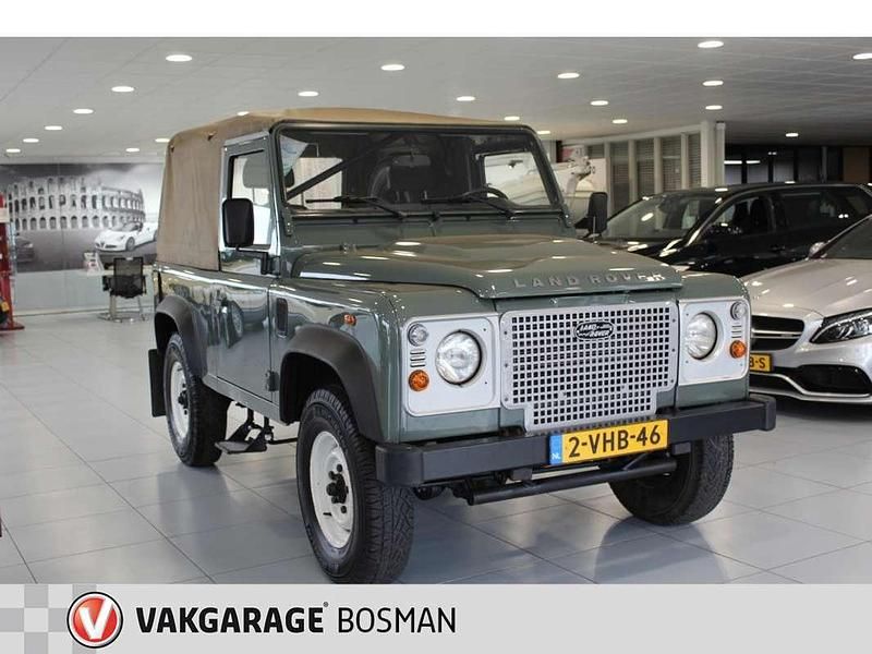 Grijs Gebruikt 2010 Land Rover Defender SUV | € 51.319 (Duur) - Afbeelding 1/4