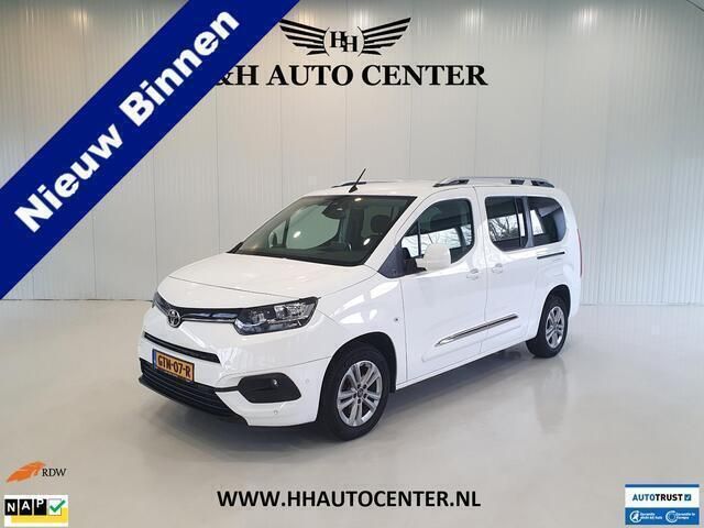 Wit Gebruikt 2022 Toyota Proace Verso Active Stationwagen | € 31.450 (Super prijs) - Afbeelding 1/4