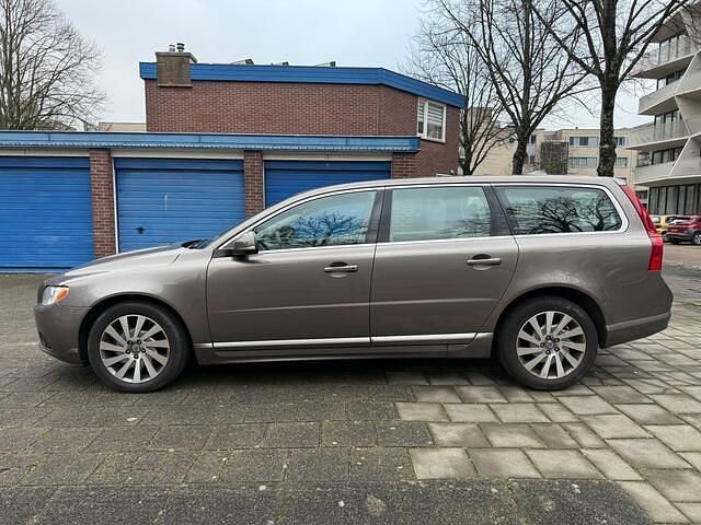 Occasion Volvo V70 180 PK (132 kW) 2012 Grijs (metallic) Stationwagen