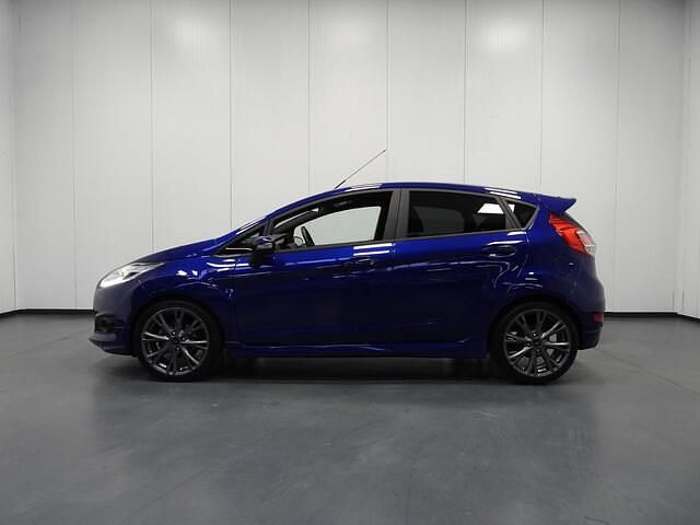Occasion Ford Fiesta ST-Line 101 PK (74 kW) 2017 Blauw Hatchback