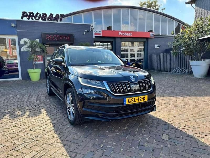 Zwart Gebruikt 2020 Skoda Kodiaq Business Line SUV | € 27.950 (Eerlijke prijs) - Afbeelding 1/4
