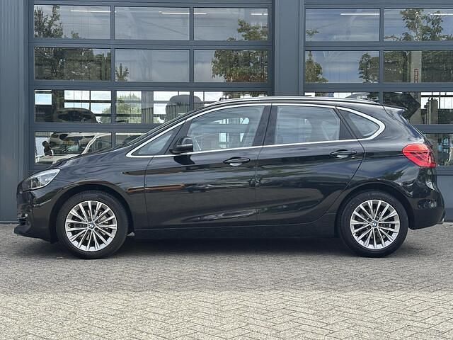 Occasion BMW 218 Executive 140 PK (102 kW) 2020 Zwart Stationwagen