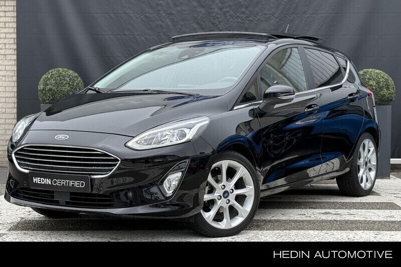 Zwart Gebruikt 2018 Ford Fiesta Titanium Hatchback | € 14.945 (Iets duurder) - Afbeelding 1/4