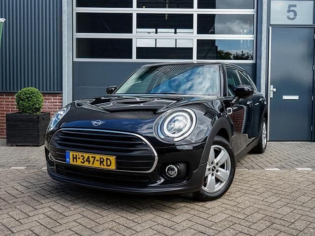 Zwart, metallic lak Gebruikt 2020 Mini Cooper Clubman Business Stationwagen | € 21.750 (Eerlijke prijs) - Afbeelding 1/4