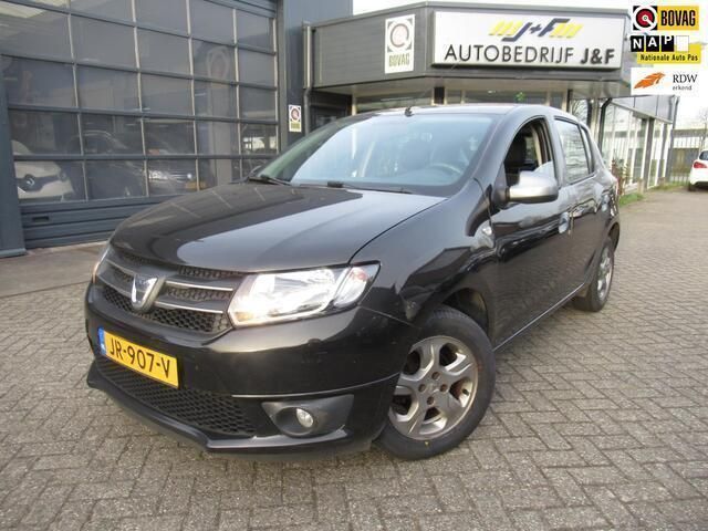 Zwart Gebruikt 2016 Dacia Sandero Anniversary Hatchback | € 5.950 (Eerlijke prijs) - Afbeelding 1/4