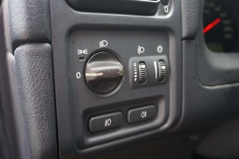 Occasion Volvo V40 122 PK (89 kW) 2003 Blauw Stationwagen