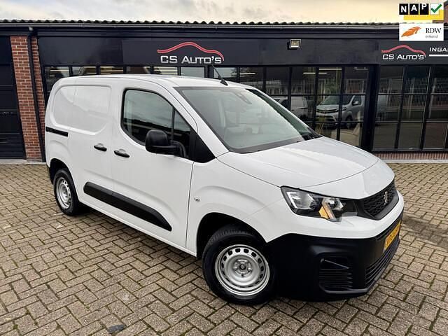 Occasion Peugeot Partner Premium 102 PK (75 kW) 2022 Wit MPV