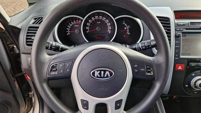 Occasion Kia Venga Plus 90 PK (66 kW) 2012 Grijs Hatchback