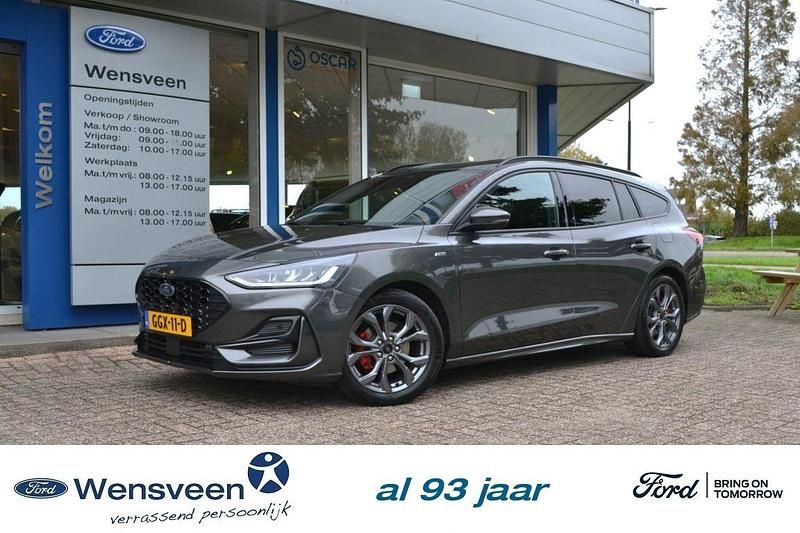 Grijs Gebruikt 2024 Ford Focus ST-Line X Stationwagen | € 27.930 - Afbeelding 1/3