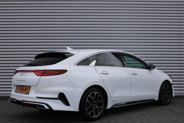 Occasion Kia ProCeed GT-Line 161 PK (118 kW) 2023 Wit, metallic lak Hatchback