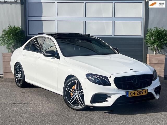 Wit Gebruikt 2016 Mercedes E200 Prestige Sedan | € 25.950 (Iets duurder) - Afbeelding 1/4
