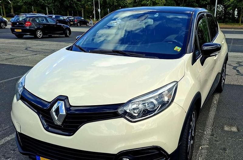 Gebruikt 2016 Renault Captur Crossborder SUV | € 8.900 (Super prijs) - Afbeelding 1/4