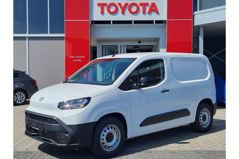 Wit Nieuw 2024 Toyota Proace City Van | € 32.490 (Iets duurder) - Afbeelding 1/1