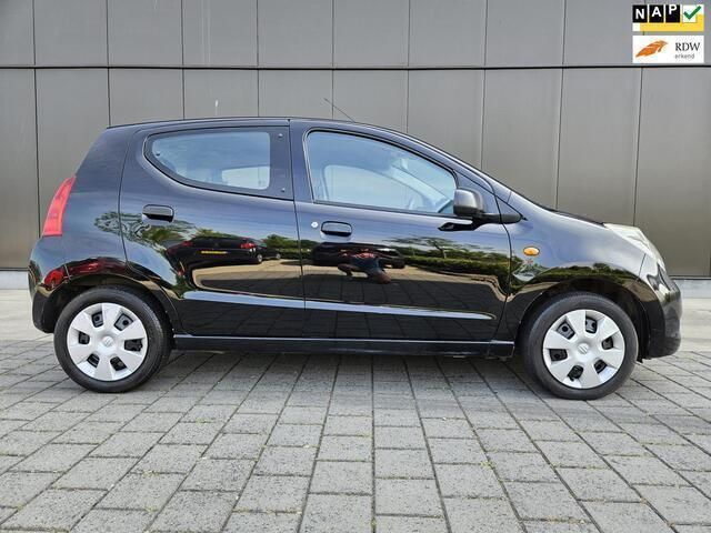 Zwart Gebruikt 2012 Suzuki Alto Comfort+ Hatchback | € 3.799 (Eerlijke prijs) - Afbeelding 1/4
