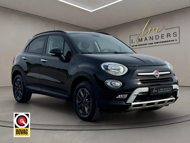 Zwart Gebruikt 2017 Fiat 500X Cross SUV | € 14.995 (Eerlijke prijs) - Afbeelding 1/4