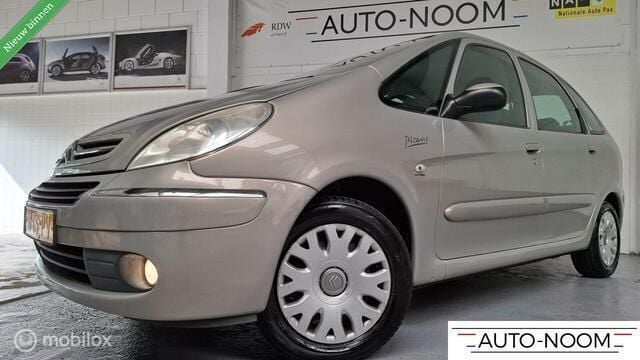 Beige Gebruikt 2007 Citroën Xsara Picasso MPV | € 2.499 (Eerlijke prijs) - Afbeelding 1/4