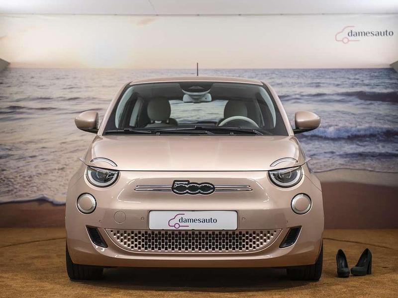 Occasion Fiat 500e La Prima 86 kW (118 PK) 2021 Rood (metallic) Hatchback