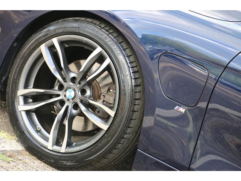 Occasion BMW 330 Executive 184 PK (135 kW) 2016 Blauw Sedan