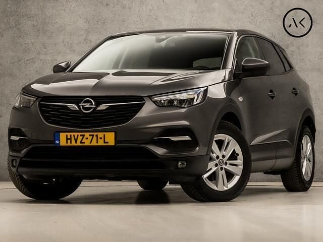 Grijs, metallic lak Gebruikt 2020 Opel Grandland X Sport SUV | € 15.745 (Goede deal) - Afbeelding 1/4