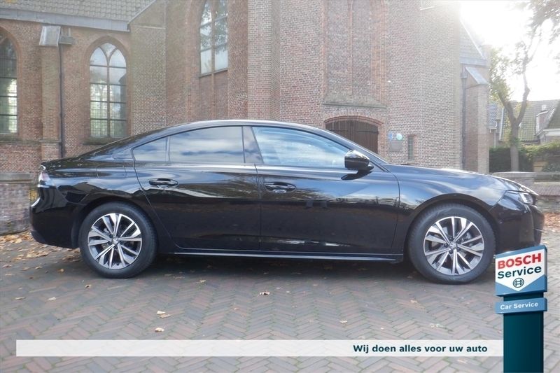 Zwart, metallic lak Gebruikt 2022 Peugeot 508 Allure Hatchback | € 21.990 (Eerlijke prijs) - Afbeelding 1/4