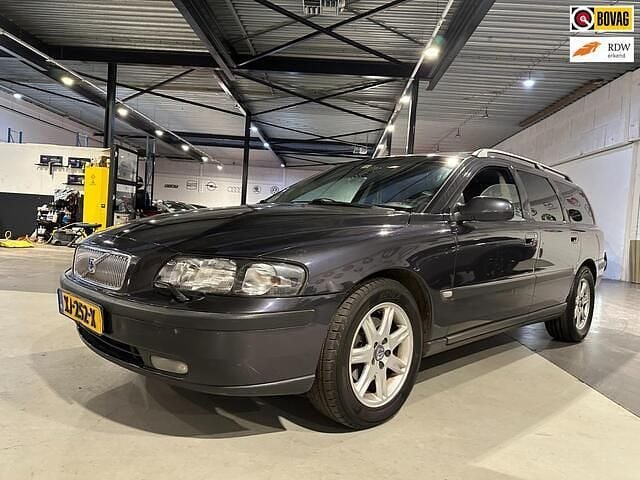 Zwart Gebruikt 2001 Volvo V70 Stationwagen | € 3.499 (Eerlijke prijs) - Afbeelding 1/4