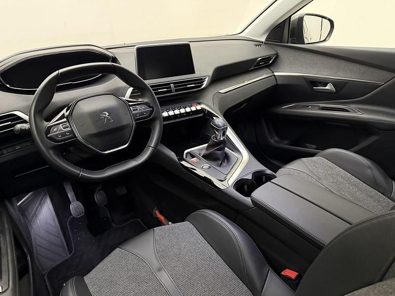 Occasion Peugeot 3008 Premium 2020 Grijs SUV