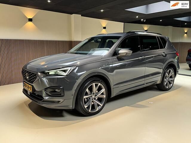 Grijs Gebruikt 2021 Seat Tarraco FR SUV | € 29.950 (Eerlijke prijs) - Afbeelding 1/4