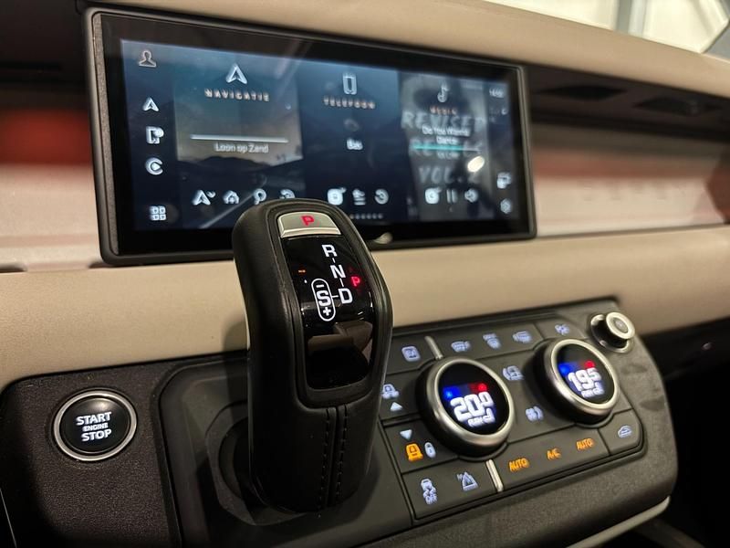 Occasion Land Rover Defender HSE Dynamic 301 PK (221 kW) 2021 Grijs SUV