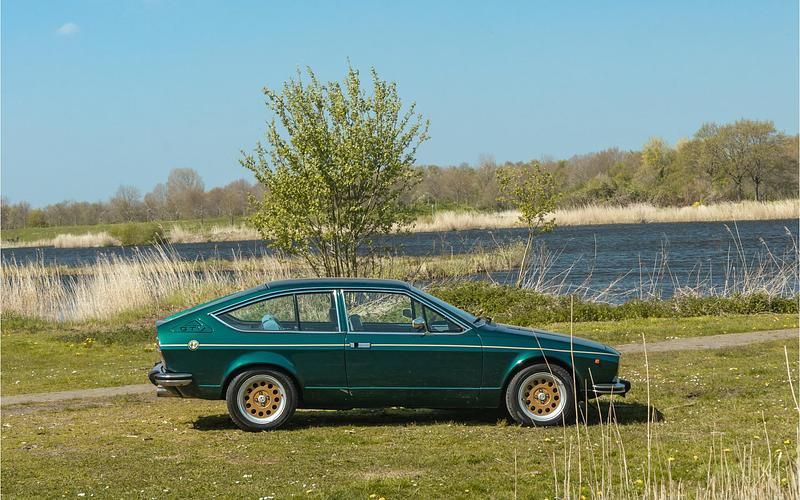 Occasion Alfa Romeo Alfetta Veloce 122 PK (89 kW) 1979 Groen Sedan