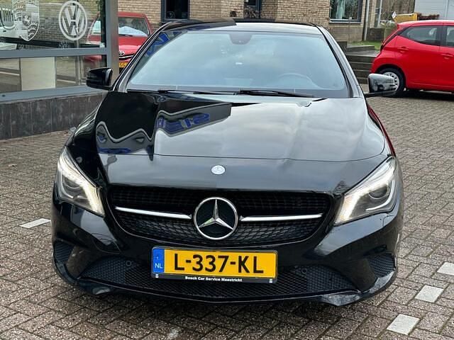Occasion Mercedes CLA180 Edition 1 123 PK (90 kW) 2014 Zwart Sedan