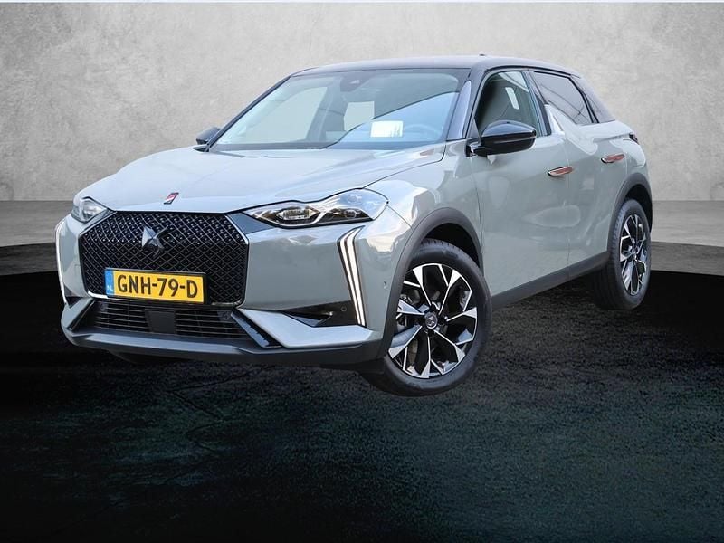 Grijs Gebruikt 2024 DS Automobiles DS3 Performance | € 27.920 (Eerlijke prijs) - Afbeelding 1/1