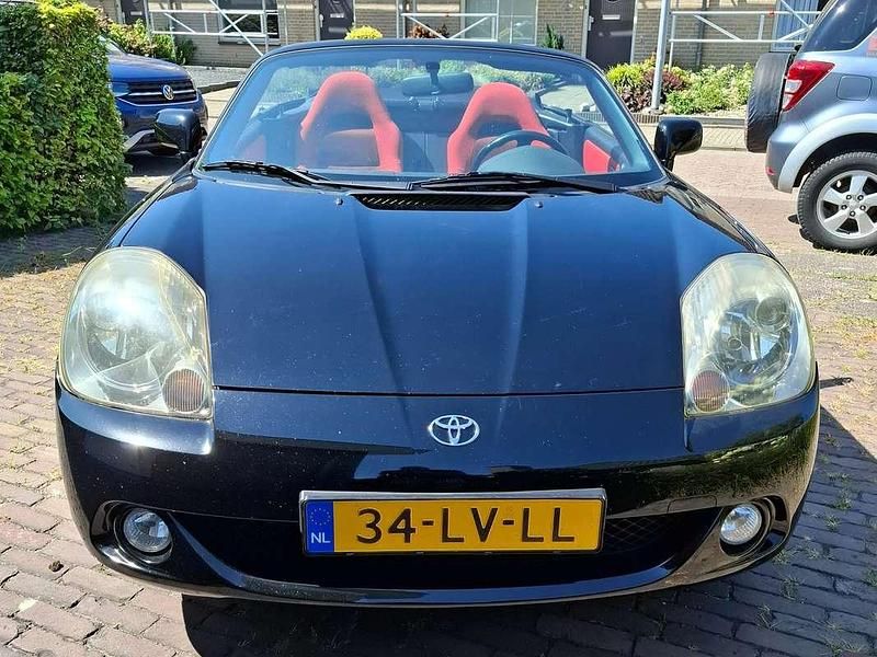 Zwart Gebruikt 2003 Toyota MR2 Cabriolet | € 8.900 (Iets duurder) - Afbeelding 1/4