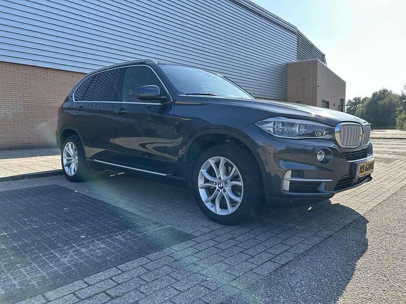 Grijs Gebruikt 2015 BMW X5 Executive SUV | € 20.450 (Goede deal) - Afbeelding 1/4