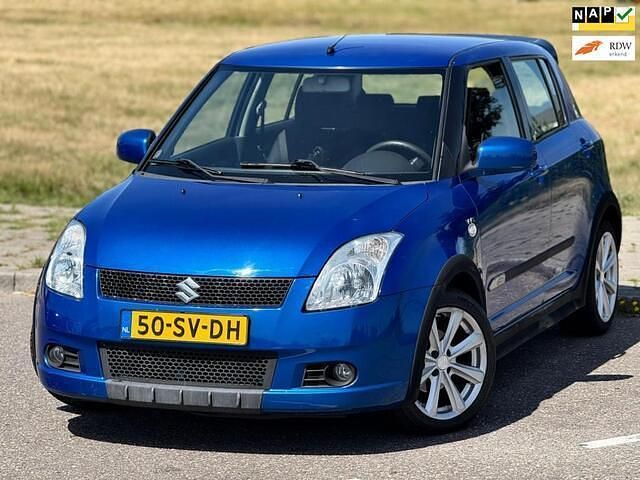 Blauw Occasion 2006 Suzuki Swift Sport Hatchback | € 3.650 (Eerlijke prijs) - Afbeelding 1/4