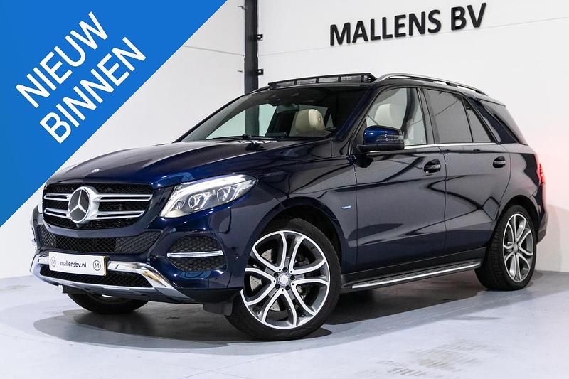 Blauw Occasion 2016 Mercedes GLE500 SUV | € 29.950 - Afbeelding 1/4