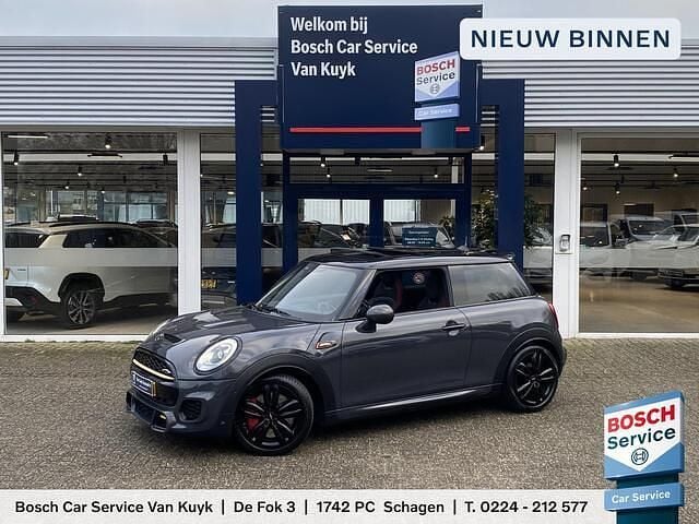 Grijs Occasion 2016 Mini John Cooper Works Chili Hatchback | € 18.740 (Iets duurder) - Afbeelding 1/4