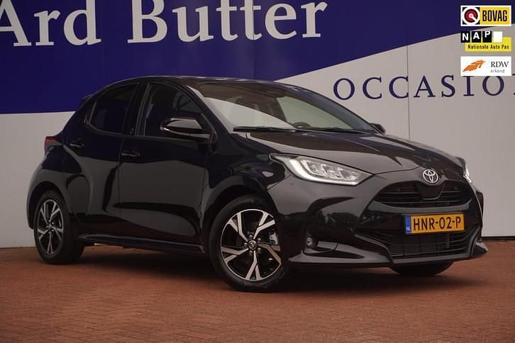 Occasion 2024 Toyota Yaris Business Edition | € 23.999 (Super prijs) - Afbeelding 1/4