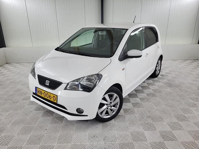 Wit Gebruikt 2016 Seat Mii CONNECT Hatchback | € 6.498 (Eerlijke prijs) - Afbeelding 1/4