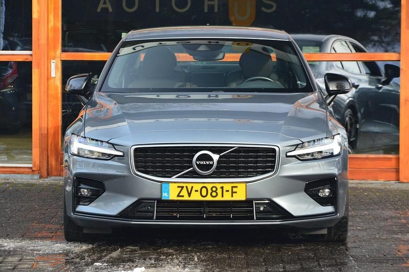 Occasion Volvo S60 R-Design 251 PK (184 kW) 2019 Grijs Sedan