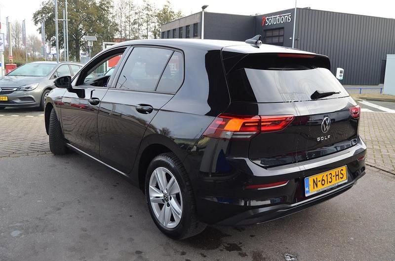 Occasion VW Golf VII Life 2021 Zwart Hatchback