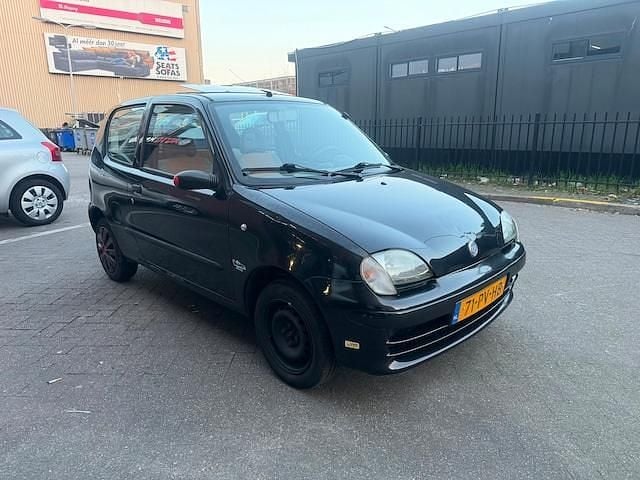 Occasion Fiat Seicento Active 54 PK (39 kW) 2004 Zwart Hatchback