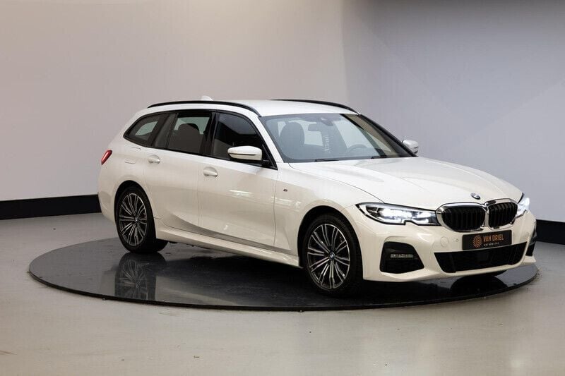 Overig Gebruikt 2021 BMW 330e Stationwagen | € 30.945 (Eerlijke prijs) - Afbeelding 1/4